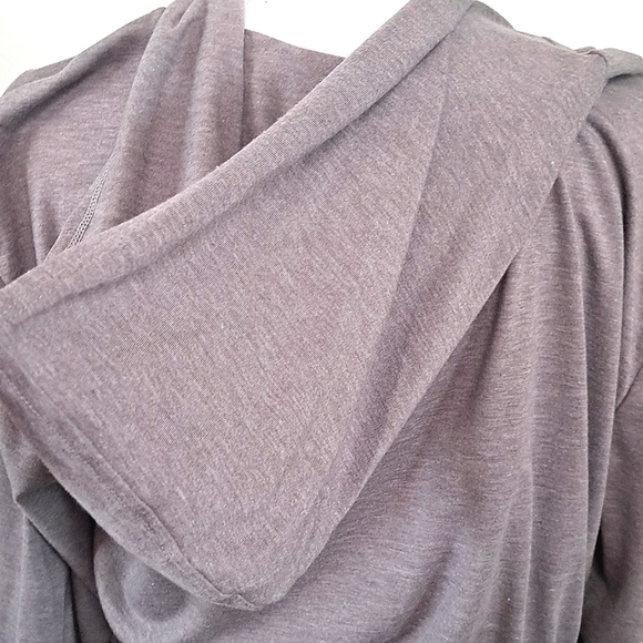 Gray Cardigan with Open Tie Front and Long Sleeves Hoodie Wrap Size… - Picture 10 of 12